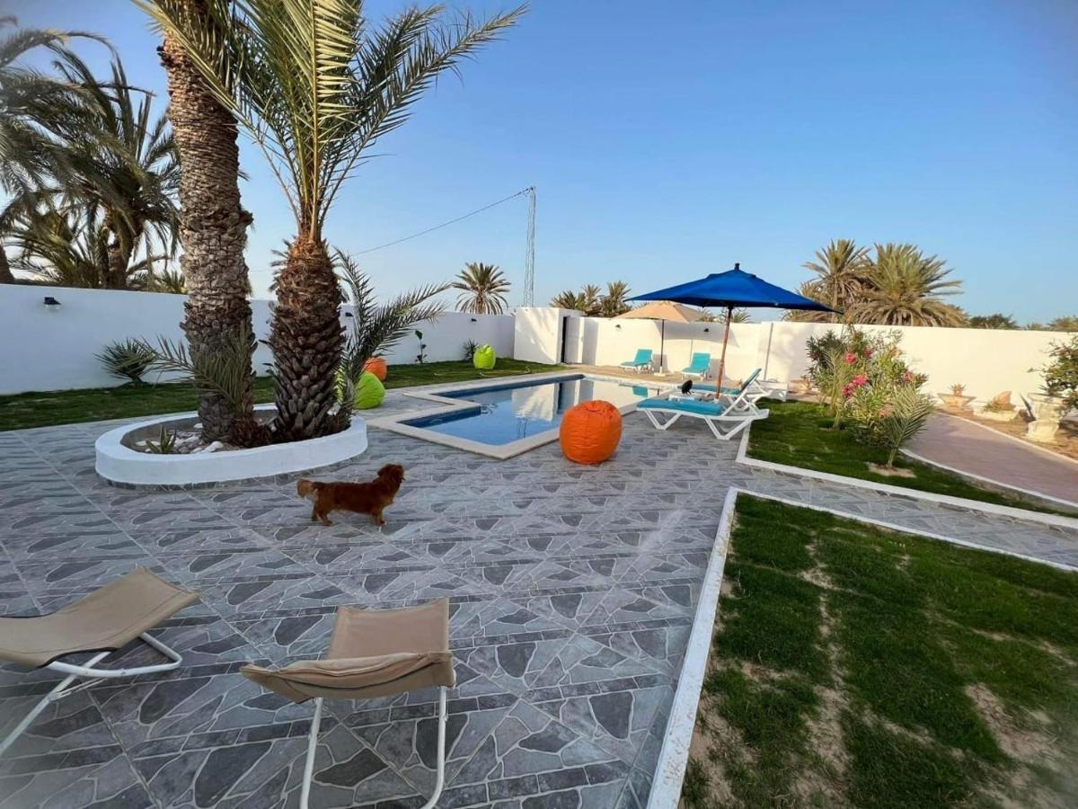 Villa Khadija Djerba Avec Piscine Midoun Exterior photo